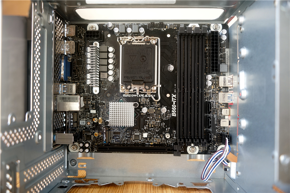 GPD|新的8L小钢炮电脑主机——华擎DeskMeet B660准系统装机