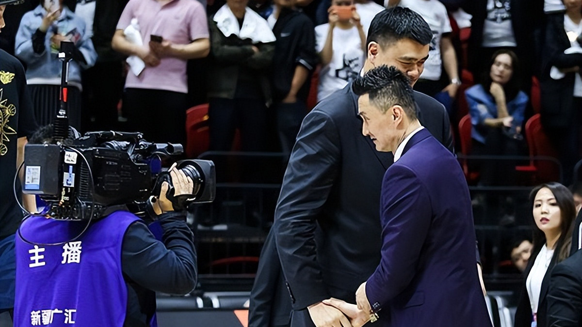 任骏飞|最不公正评选！姚明CBA针对辽宁广厦，公然偏袒广东，给任骏飞大奖