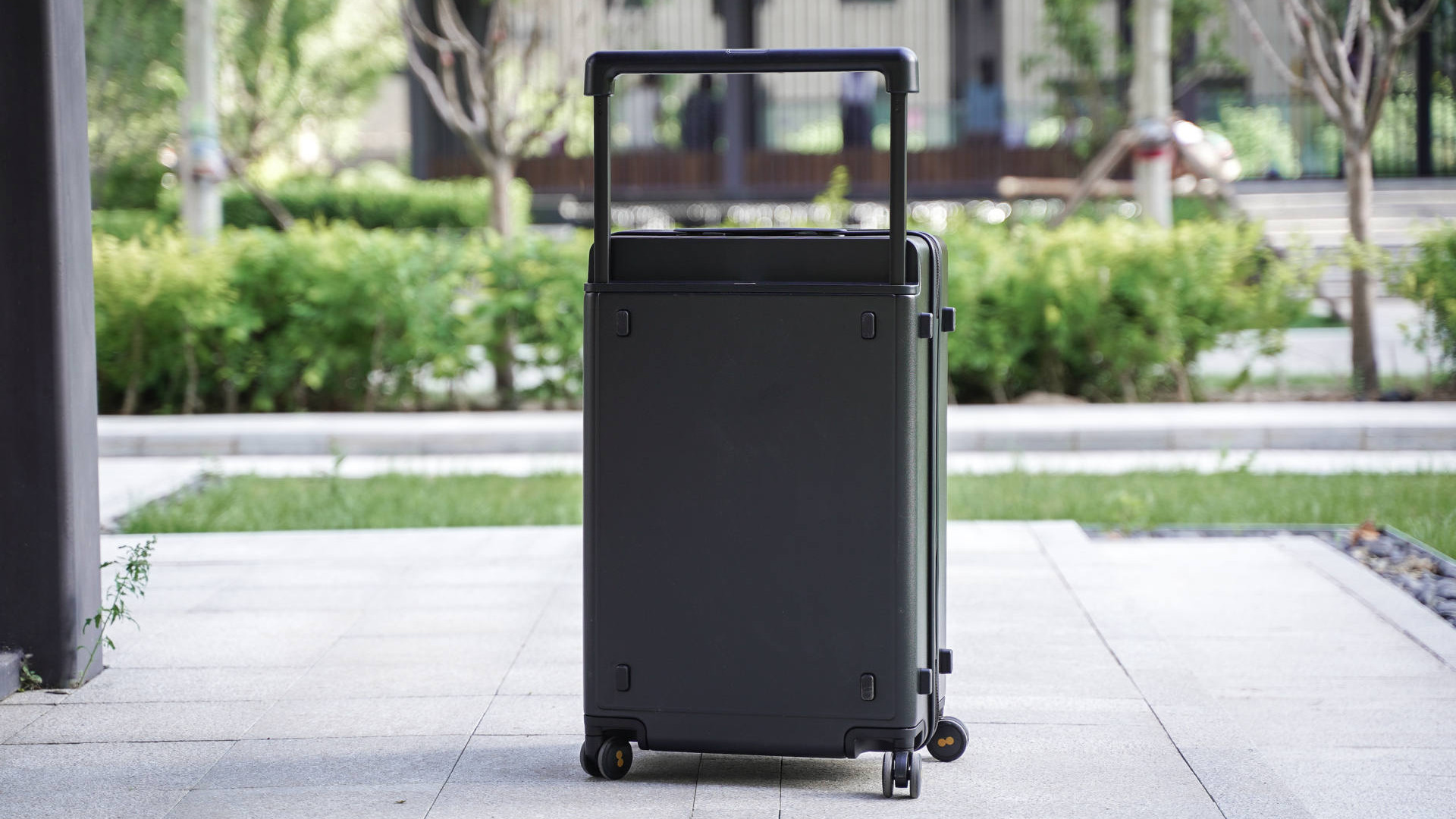 大旅行家|小设计，大不同！地平线8号大旅行家宽拉杆行李箱体验