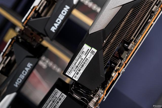 白金|外形出众散热出色，蓝宝石超白金系列显卡图赏