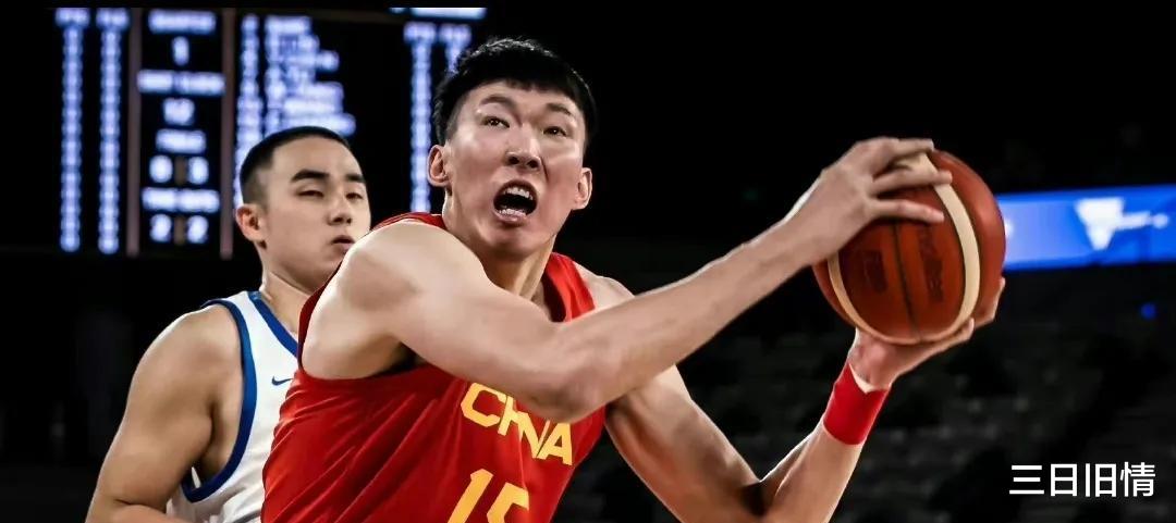 北控中锋赛后放豪言,对位打爆中国男篮周琦,恶意锁喉朱俊龙太狂