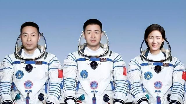 |美国GPS干扰火箭，神舟十四发射成功！