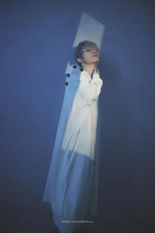 漫画|山本耀司的支线 Ground Y,如何靠动漫联名揽获 Z 世代青睐