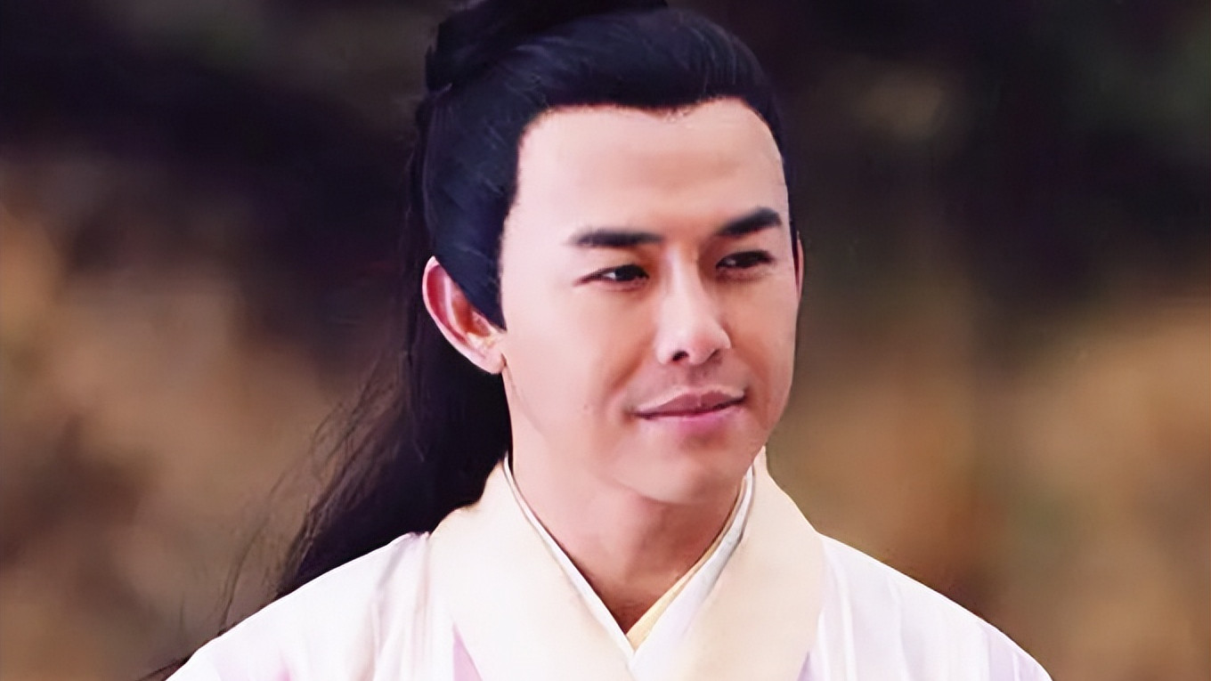 王禄江|“刘晋元”王禄江近照，留胡子一身肌肉男人味足，51岁未婚零绯闻