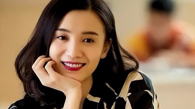 宋佳|小宋佳：和已婚男人交往，邂逅音乐才子感情甜蜜，但41岁至今未婚