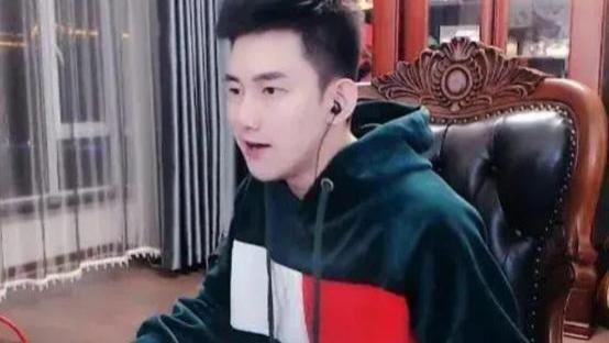 阿哲|「YY一姐」称：补交金额超2千万！阿哲自曝：遭到YY官方提醒警告