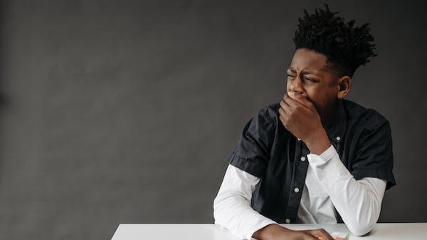 |口干口苦口臭！当心是这4种病征前兆！