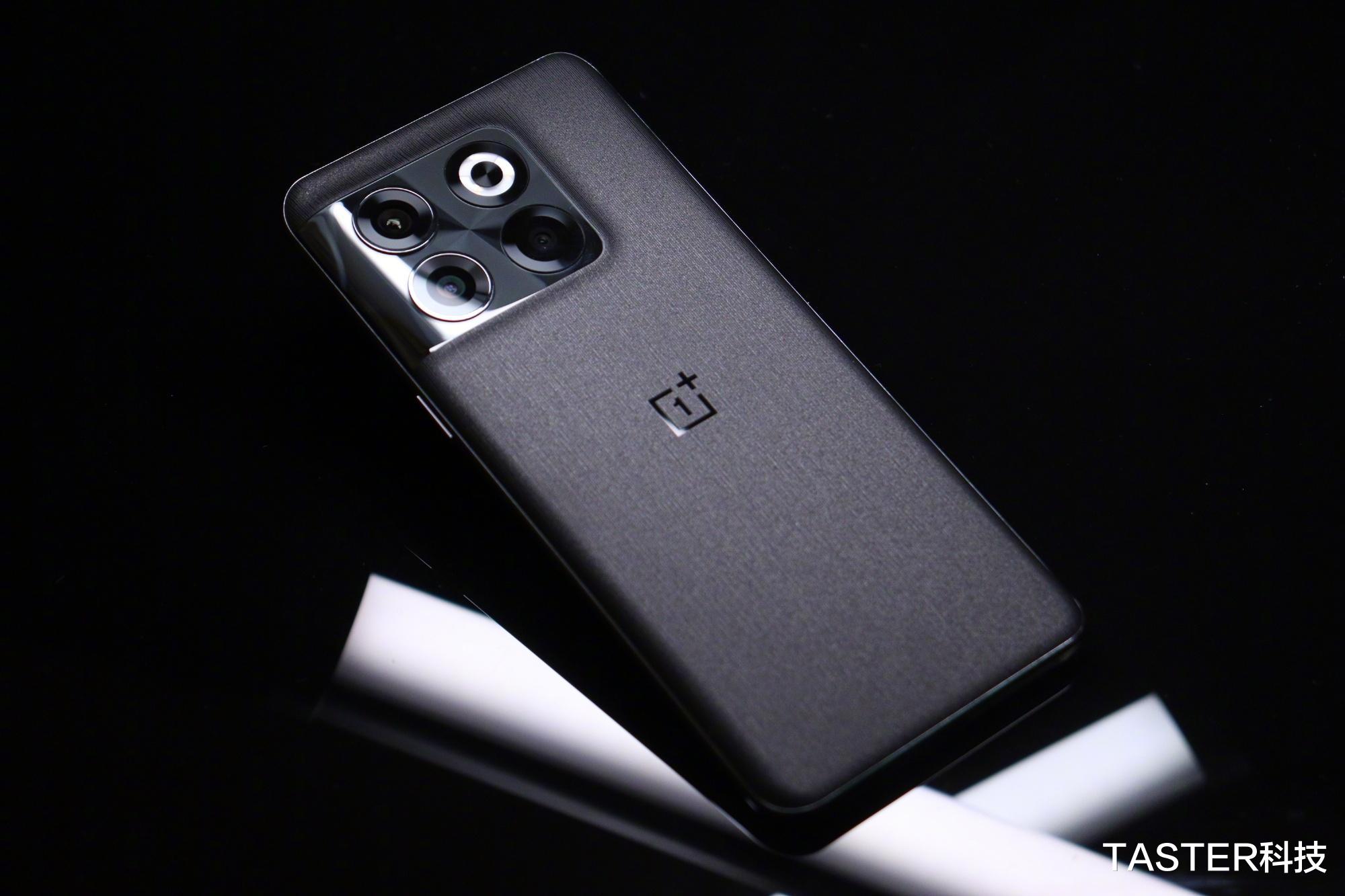 一加科技|红米K50至尊不香?一加ACE Pro首批评价出炉:国产“新爆款”诞生