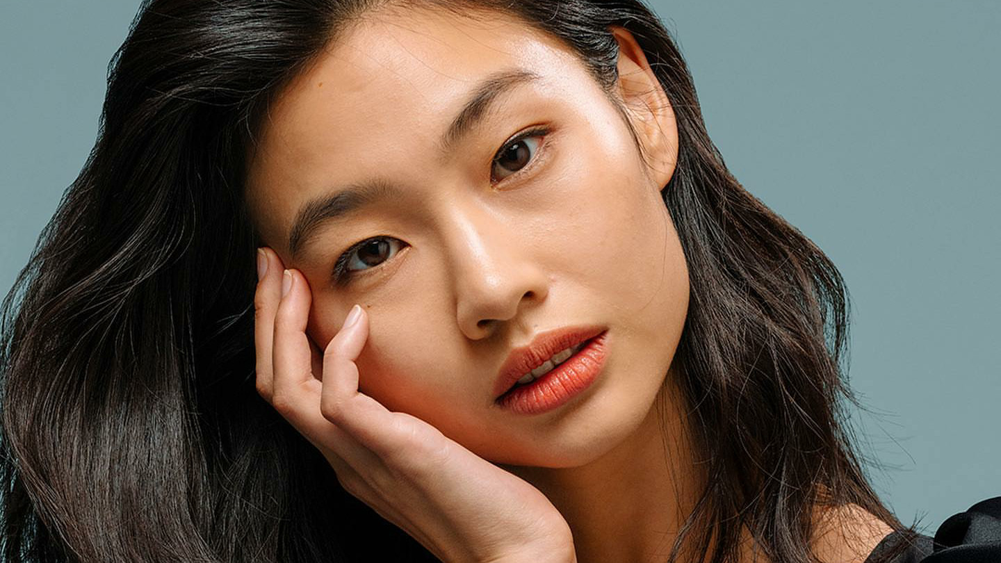 李政宰|鱿鱼游戏主演重聚！女主郑浩妍身材绝了，短裙大长腿不愧是超模