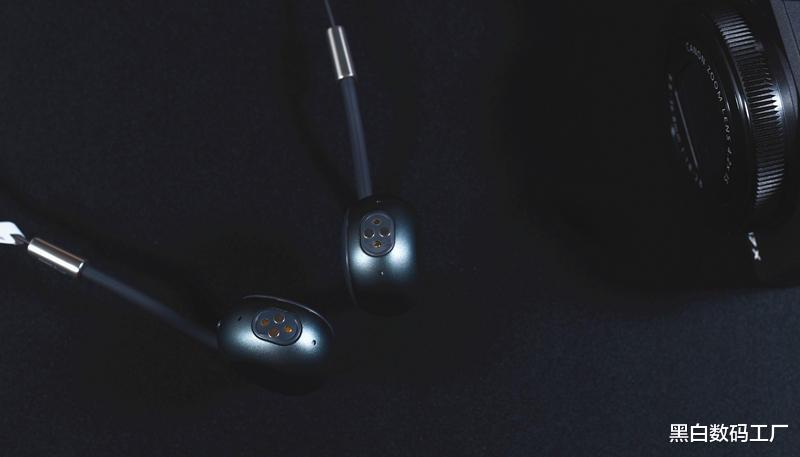 |声音精准传递，金属质感拉满-iKKO BREEZY ITG01骨传导耳机