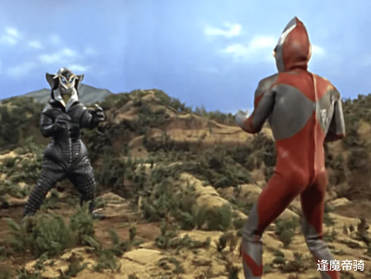 acgn漫评|《奥特曼》中最可怕的外星人,披着伪善外衣,跟地球人做“买卖”