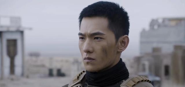 燕破岳|《特战荣耀》燕破岳在严苛的淘汰制度下才发觉,自己远不如郭笑笑