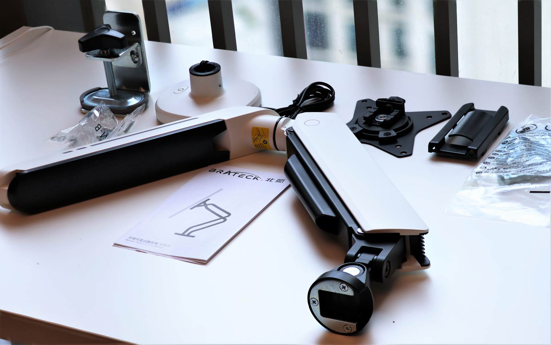 预告|桌面高颜值美物 北弧E700 RGB显示器支架 使用体验