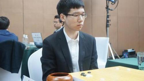 |赵晨宇，首轮1/4子遗憾不敌LG冠军！