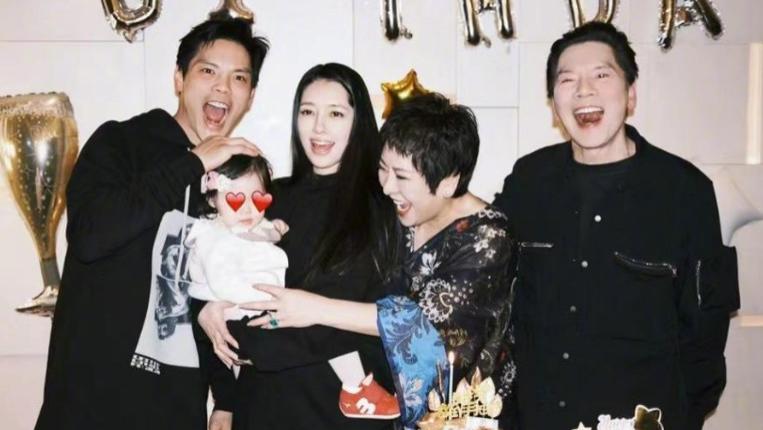 郭碧婷|向太官宣郭碧婷二胎喜讯！孙子下个月出生，已备好黄金钻石做奖励