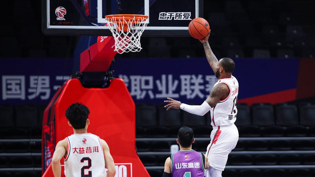杜锋|状态回暖！小杜锋8中6轰13+3引称赞，有望成广东夺冠奇兵
