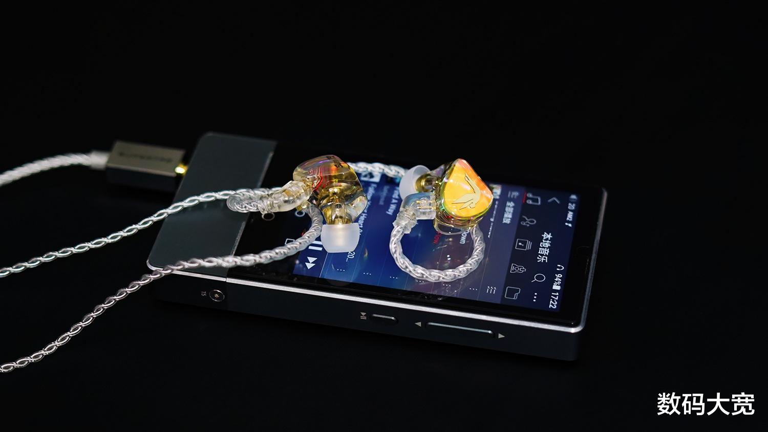 耳机|SUPERTFZ FORCE1:一条拿出手就惊艳全场的耳机