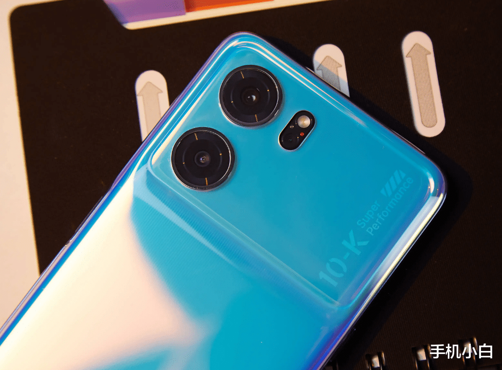 电池|天玑8100+2K屏幕+高质感机身,3000元以内的5款“高性价比”手机