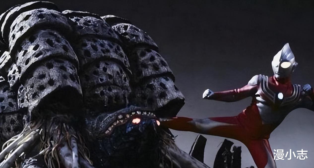 庵野秀明|奥特曼经常被怪兽打趴下,庵野秀明:放《eva》能乱杀