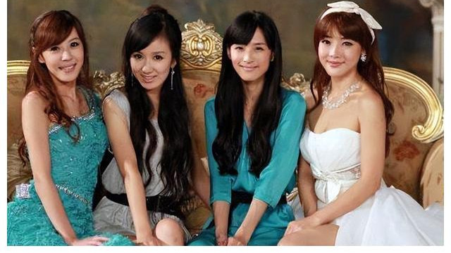 爱情公寓|爱情公寓女演员现状，有人坚持演戏，有人直播卖货，卖得还是假货