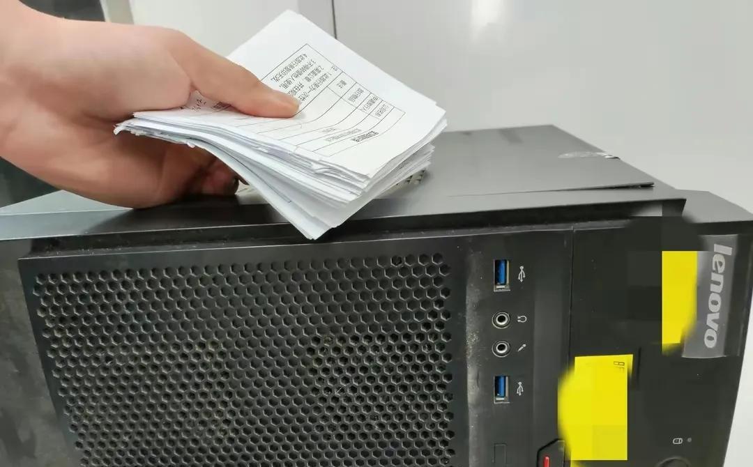 硬盘|抢到了i5六代/七代 + 8G内存 + 1T机械硬盘,大家猜猜多少钱?