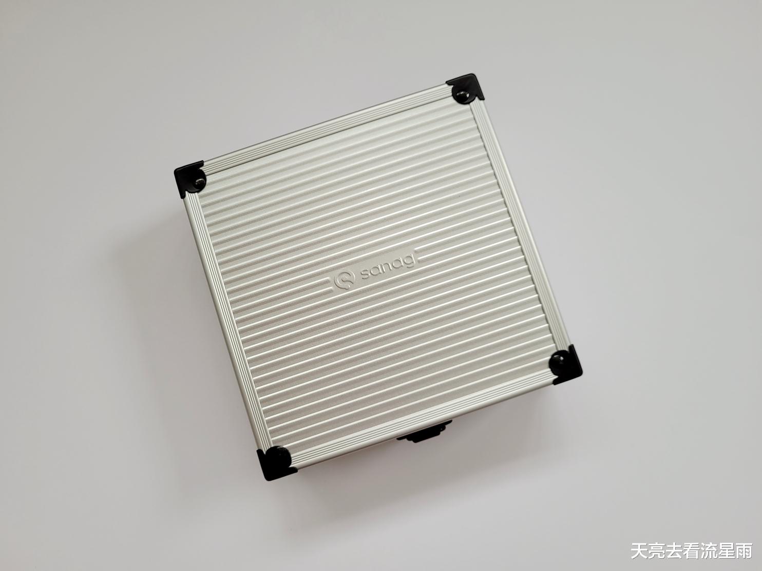 耳機(jī)|內(nèi)置64GB存儲(chǔ)，sanag塞那氣傳導(dǎo)耳機(jī)上手體驗(yàn)