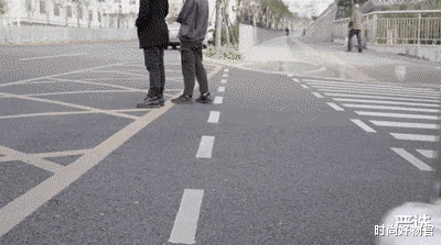 手机壳|住在外面担心隐私泄露？摄像头再隐蔽也没事，学会1招就能反偷拍