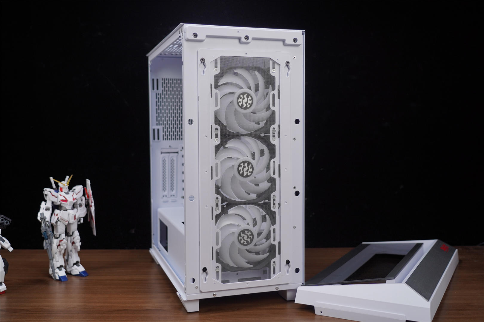 neuralink|独角兽主题主机来袭，依托XPG全家桶，装机效果很理想！