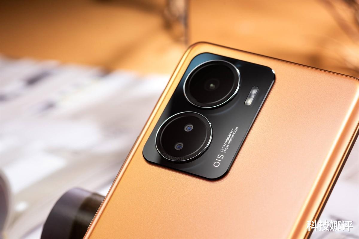 高通骁龙|iQOO Z6图赏:“性能续航小超人”优势在哪?