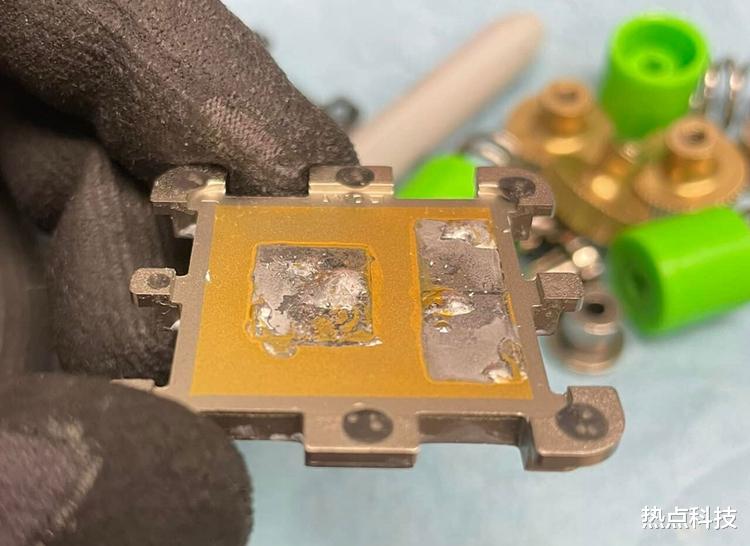 CPU|AMD锐龙7000处理器成功开盖：继续采用钎焊散热