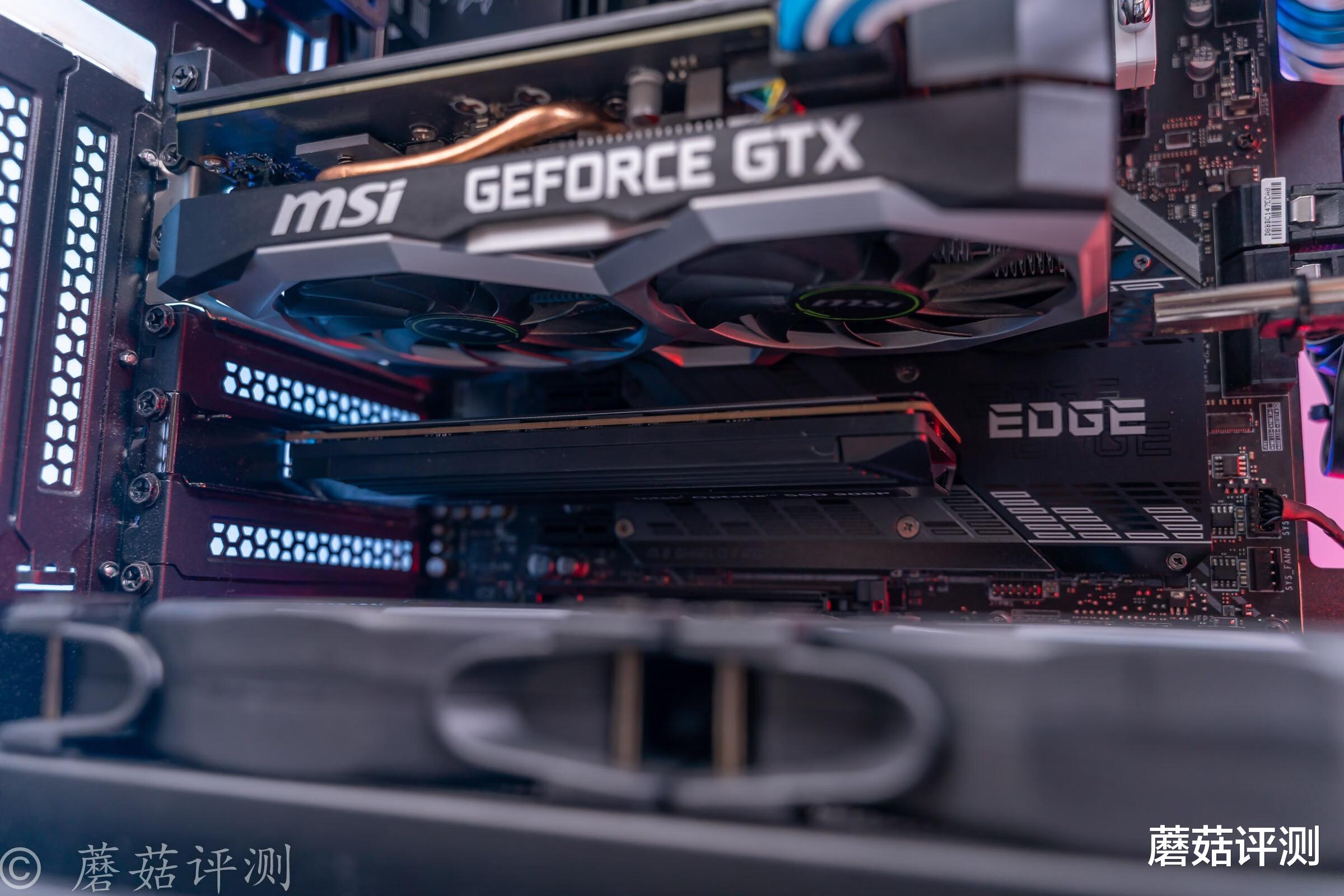 卫星电视|一根小小的PCIe延长线，巧妙解决一些硬件安装兼容性问题