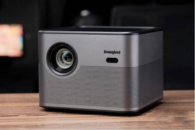 |新学期应该入手哪些数码产品，大学最值得入手的五款数码产品