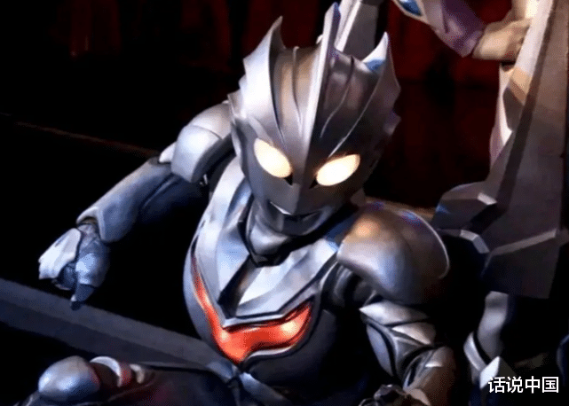 救世主|圆谷：诺亚奥特曼号称“救世主”，却被怪兽打伤四次，还不如奥特之王呢！