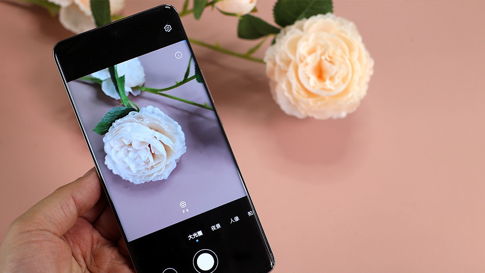 毛利率|六月必买三款神机推荐 款式虽旧但设计依旧好看且性能强 价格也最低