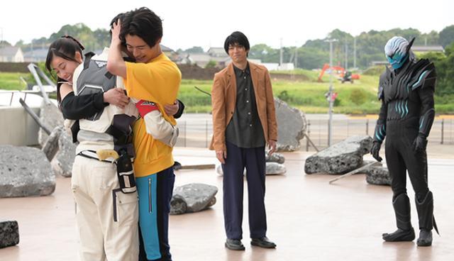 斗破苍穹缘起|假面骑士Revice第44话剧情简介，蜃楼复活，真澄逝去