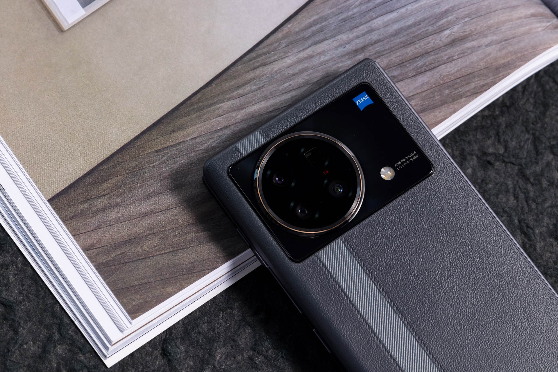 折叠屏|vivo X Fold上手体验,简直就是打工人外出办公神器