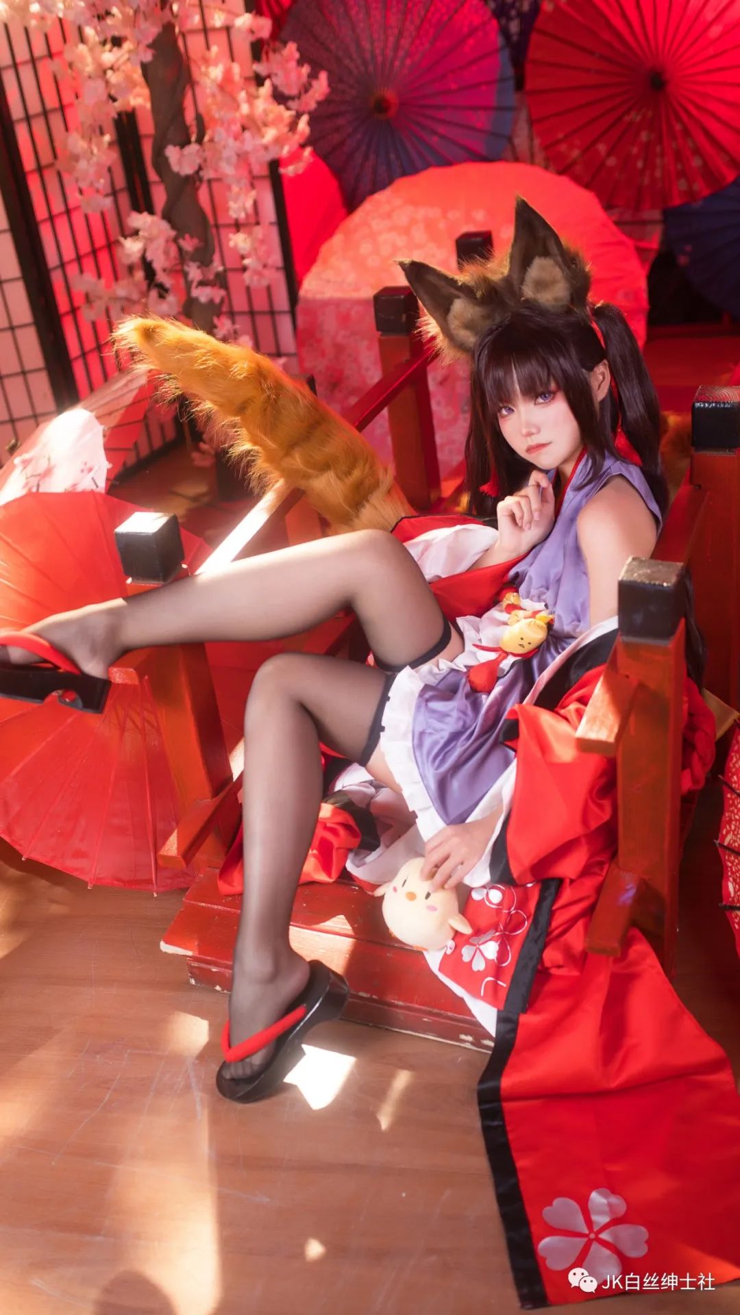碧蓝航线|cos：碧蓝航线鳐新春装cos正片@暖气