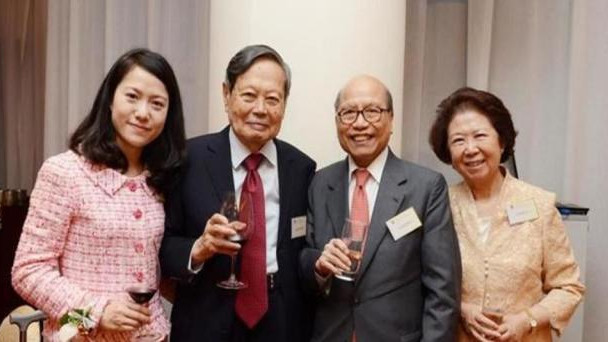 杨振宁|凭百岁高龄感动中国的杨振宁，如何与岳父岳母和三个孩子相处？