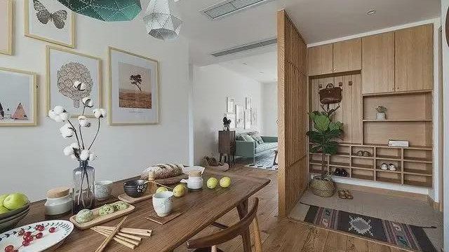 这是我见过最漂亮的日式装修，一个主卧就把我惊艳到了，高雅大方