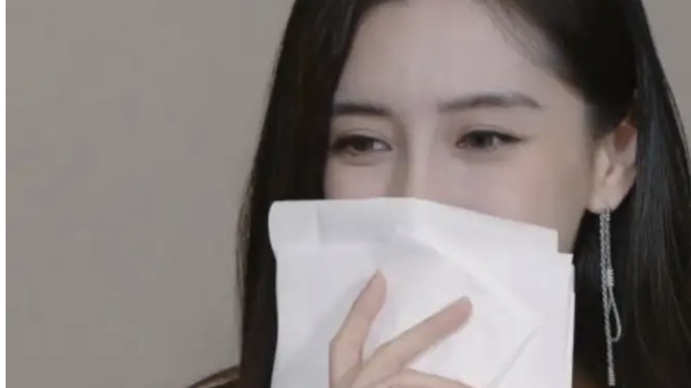 刘亦菲|借黄晓明走红，站稳脚跟便离婚，5岁儿子一句话，却让杨颖泪崩？