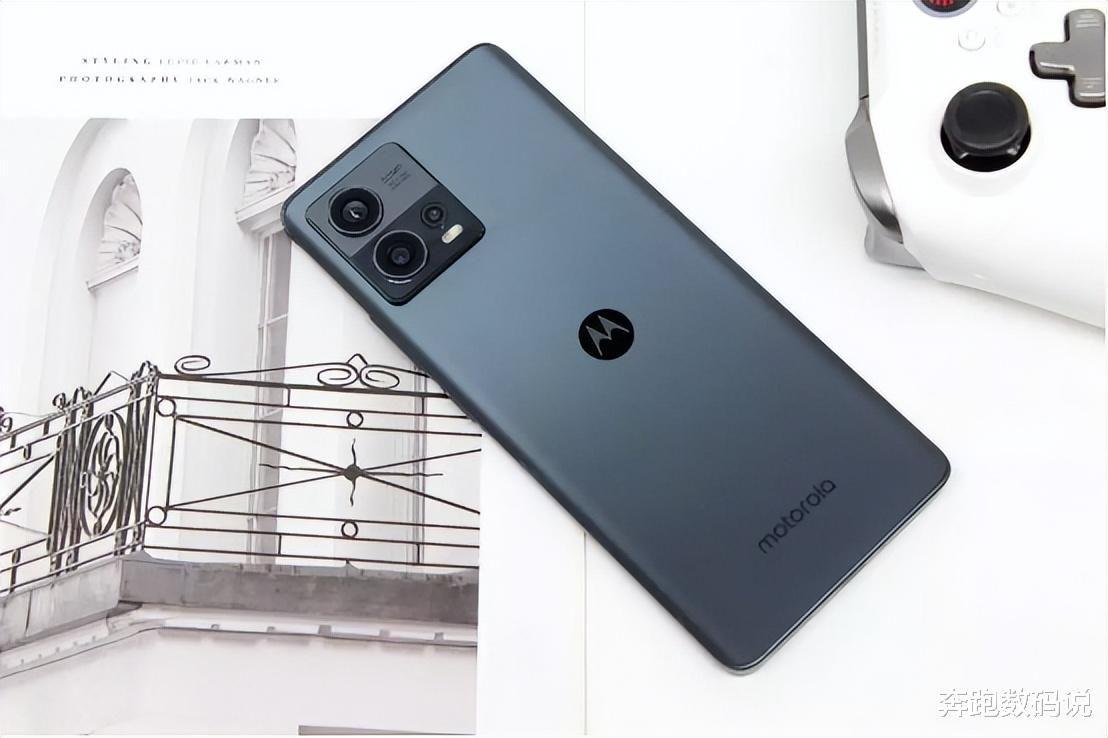 摩托罗拉|堪称性价比内卷之王!实际体验到底如何?moto S30 Pro上手评测