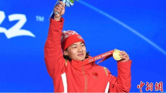 姐姐|苏翊鸣暂时的告别演艺圈，以后才能更好的整合资源，追寻梦想