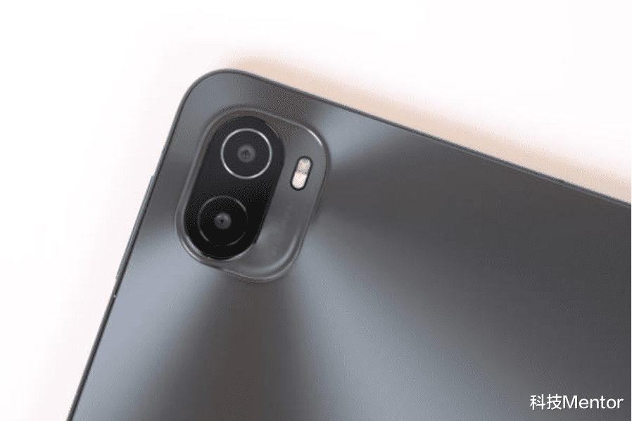 小米科技|8+256GB超大内存!小米平板5悄悄上新,游戏体验带到新高度