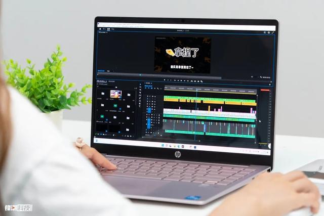 OLED|这样一台,出得了厅堂下得了厨房的本本,试问谁不爱呢