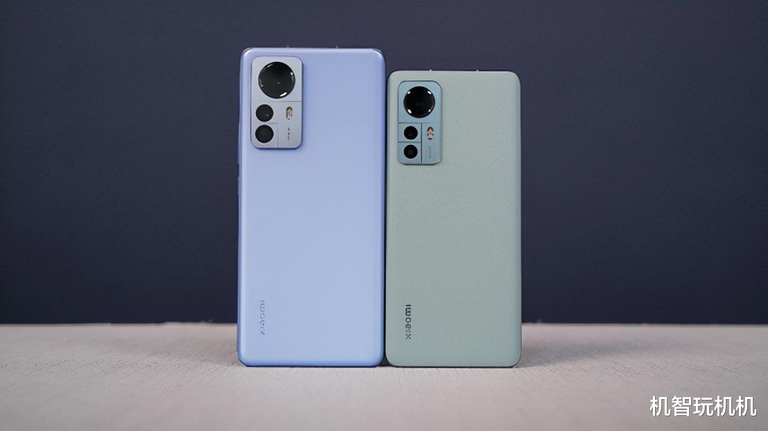 联想|联想再抢首发！全球首款骁龙8 Plus手机来了，网友：小米怎么了？