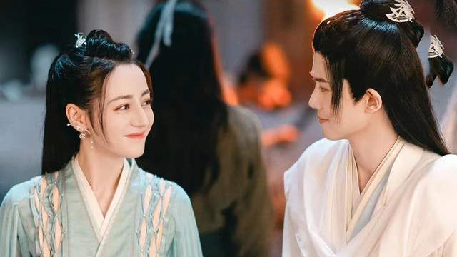 肖战|热度高过上星剧叫实力，《与君》权威媒体指数8.0分超过《余生》