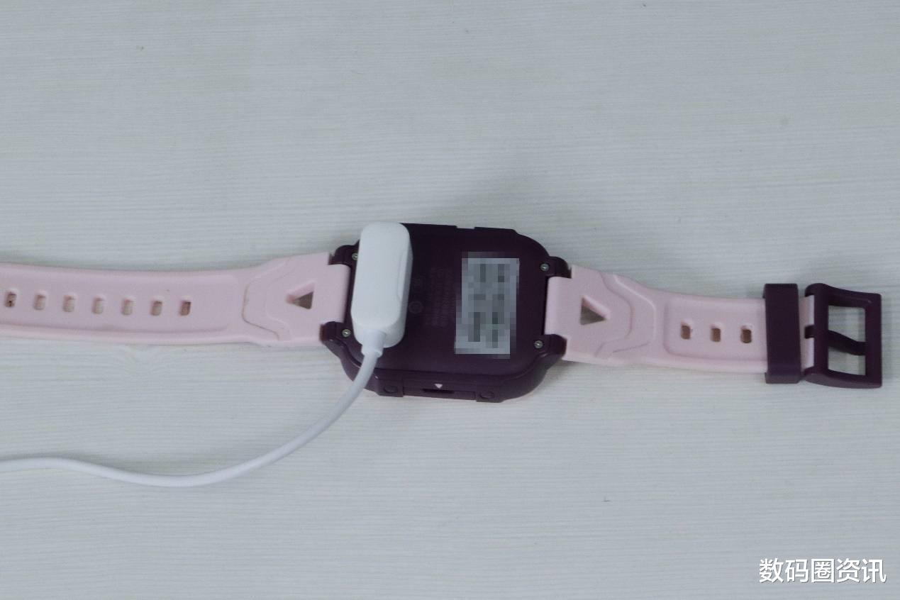 微信|360儿童电话手表10X:微信+AI10重定位,时刻拉近孩子的距离!