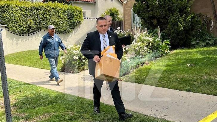 蕾哈娜|蕾哈娜男友机场被捕，Rocky交55万美元保释金获保释，目前被释放