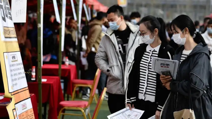 招聘|企业“选妃式招聘”火了，晋升体系从丫鬟到皇太后，网友：有意思