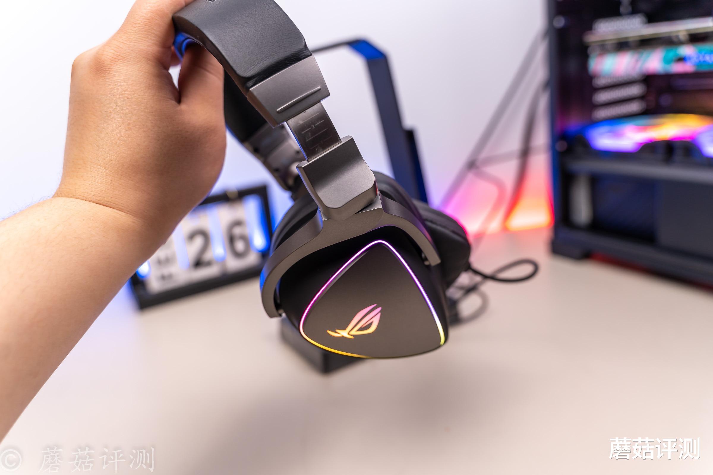 游戏耳机|颜值、质感、音质面面俱到、华硕ROG棱镜头戴式游戏耳机 体验评测